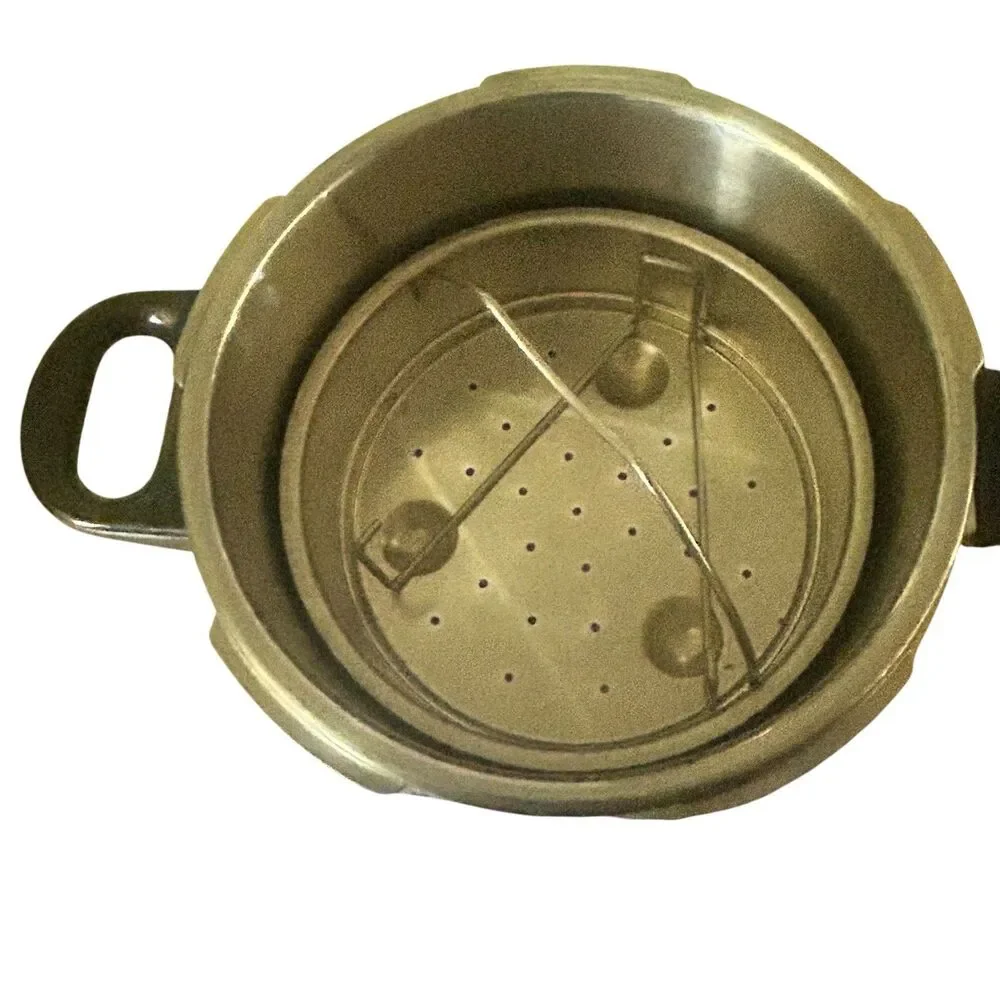 Vintage Fissler Vitavit 2.5L 18/10 Stainless Steel Pressure Cooker Germany